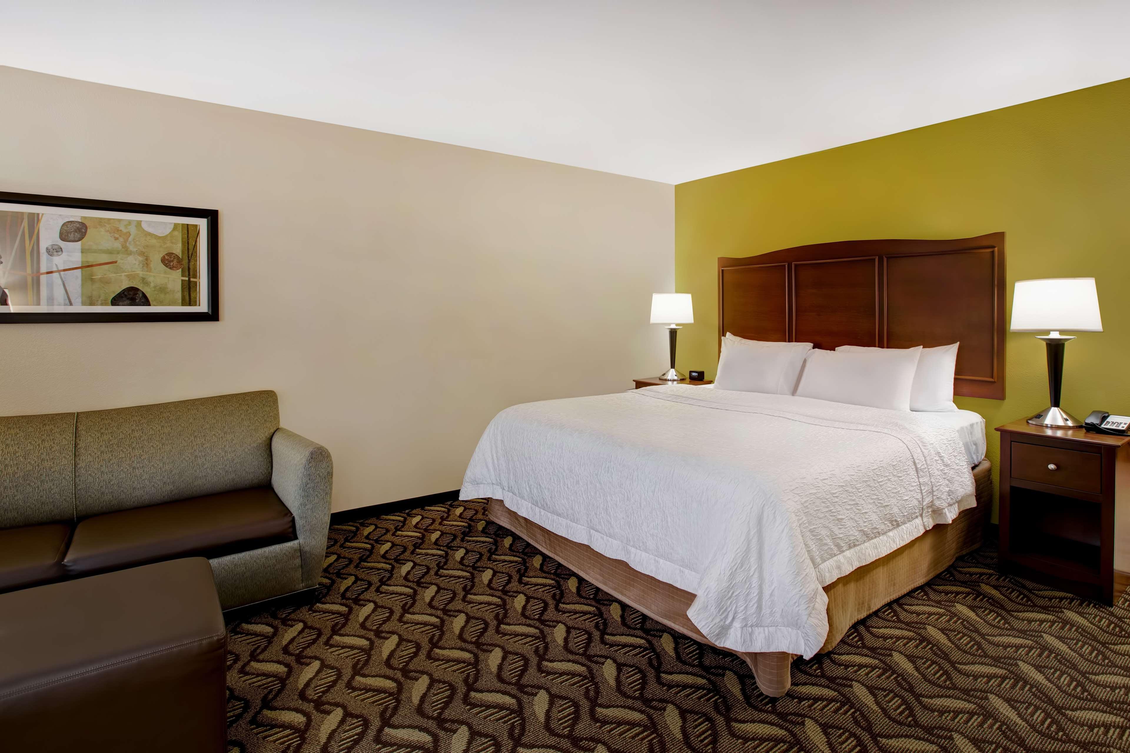 Hampton Inn Dekalb - Near The University Exterior foto